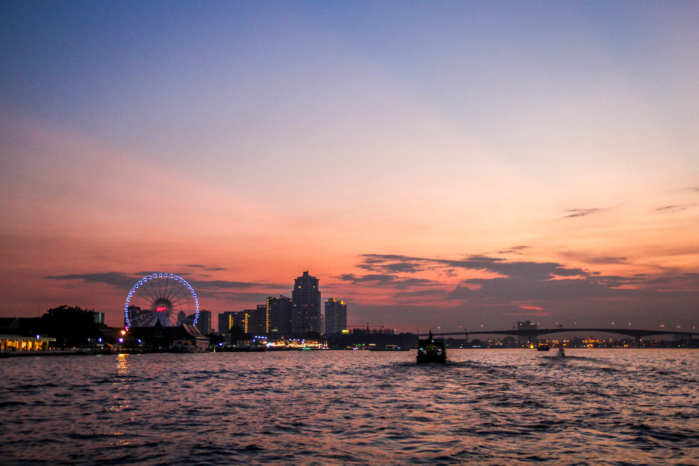 bangkok thailand skyline