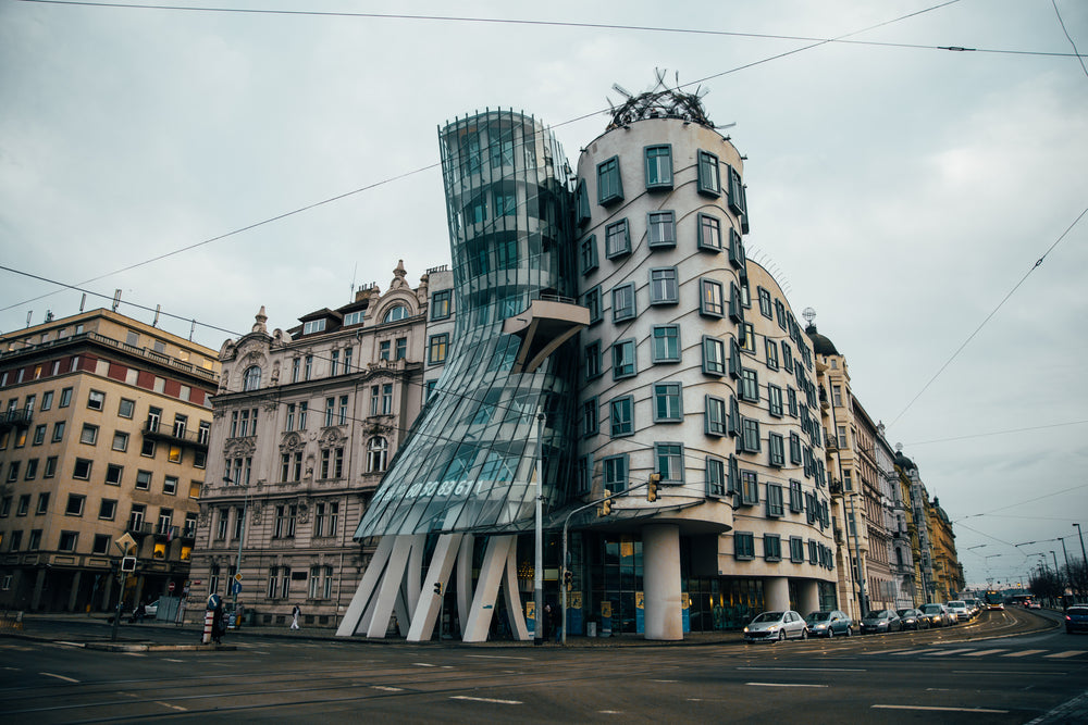 dancing house building prague