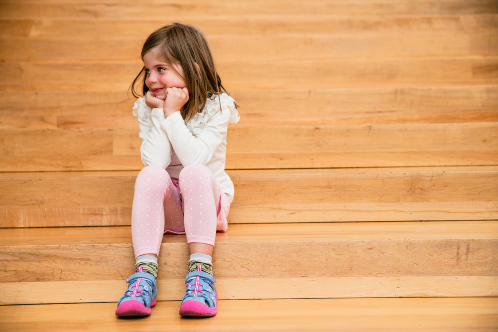 girl has a sit