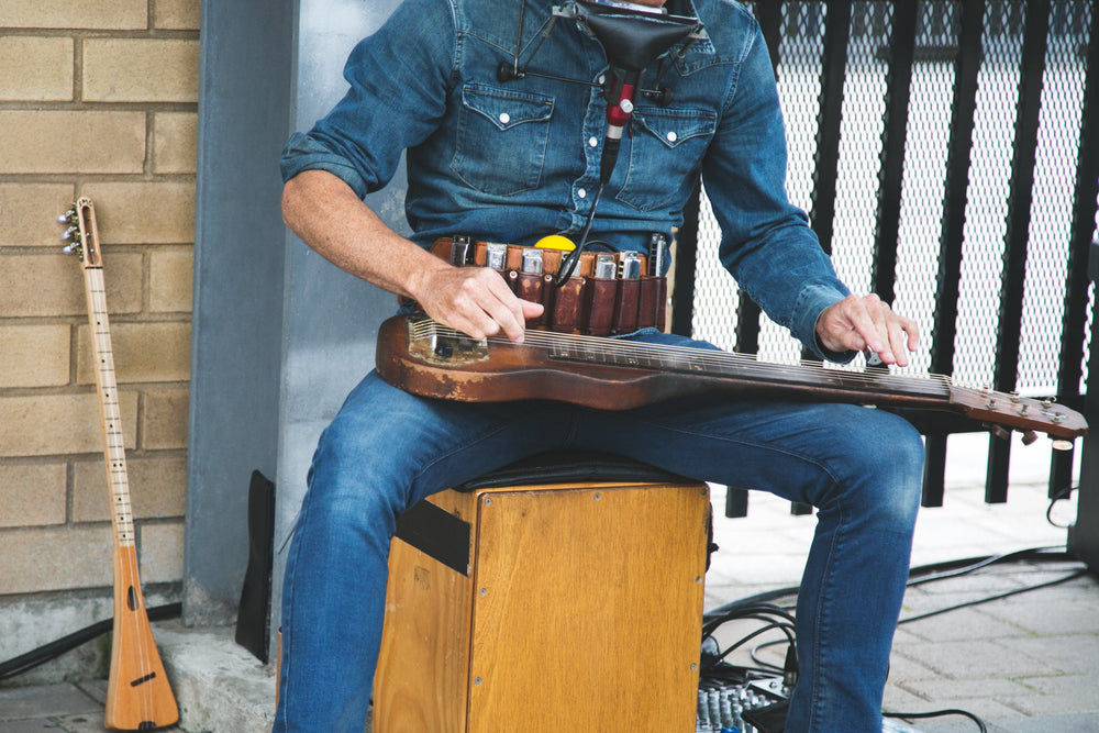 street performer with guitar