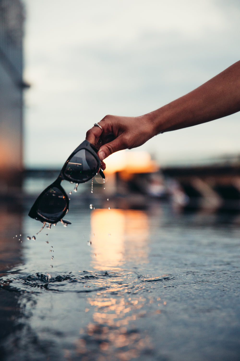 sunglasses making a splash